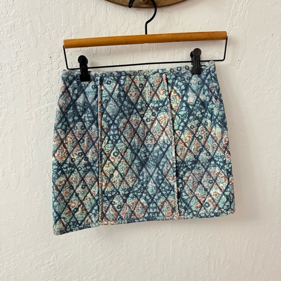 Free People Blue Darla Quilted Zip Up Mini Skirt Pockets Size 4 - Picture 4 of 8